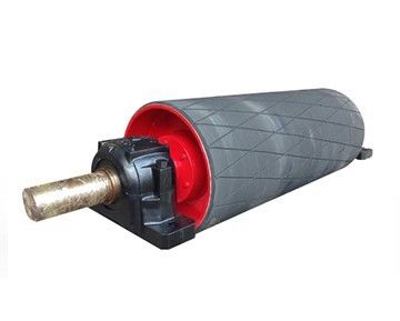Diamond Karet Lagged Drum Pulley Belt Conveyor Kepala Pulley Untuk Anti Slip Kinerja